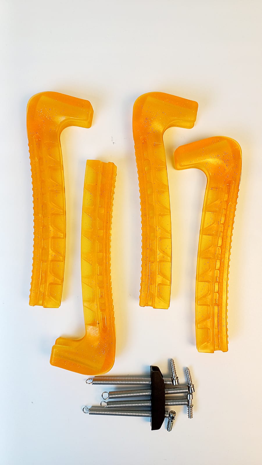 Чехлы на лезвия желтые с блёсткам  для фигурного катания от интернет магазина ТДФК-ЮГ-ТВИЗЛ